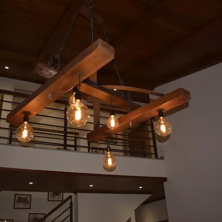 Alojamento de Turismo Rural Afonsos House & *