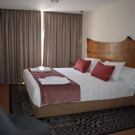 Afonsos House & Farm stay