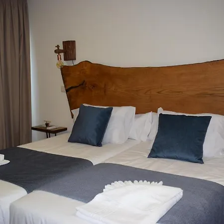 Afonsos House & 팜스테이 *