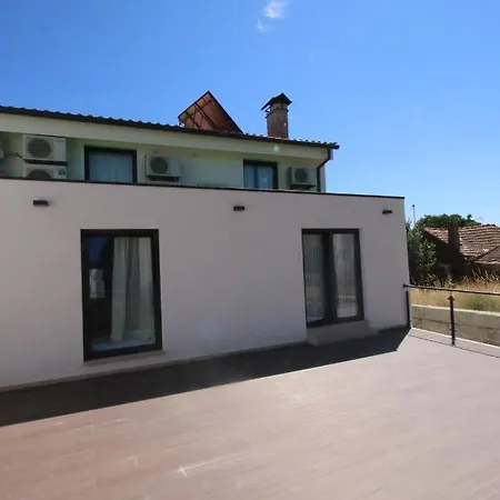 Afonsos House &