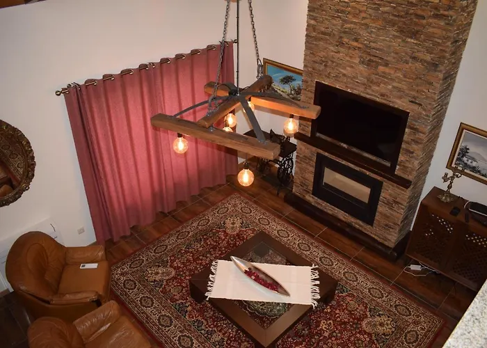 Gospodarstwo agroturystyczne Afonsos House & *